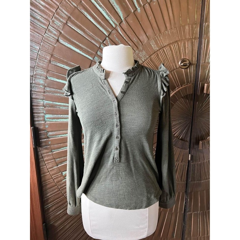 Pilcro Anthropologie Olive Green Ruffle Fall Henley Knit Top XS Boho Feminine